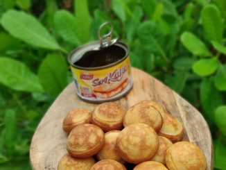 Kaya ball gebu berintikan kaya dalam acuan takoyaki