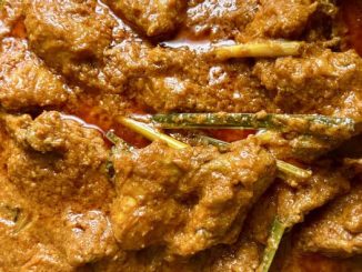 Ayam Masak Ros Nasi Kandar Penang berkuah pekat dengan rempah wangi