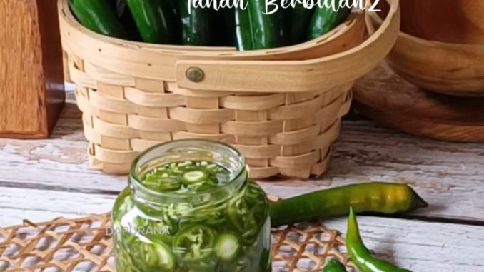 Cili jeruk homemade dalam botol kaca