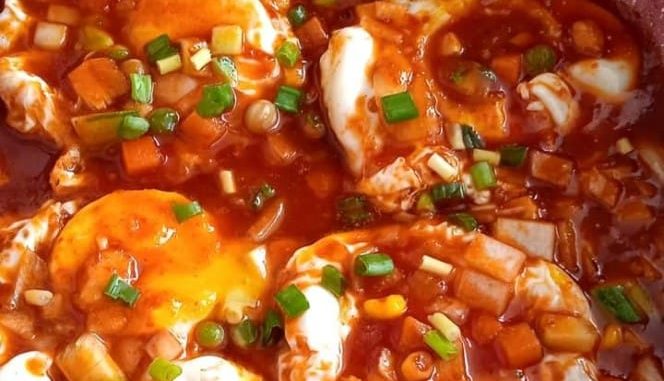 Resepi Telur Mata Masam Manis yang Sedap & Mudah